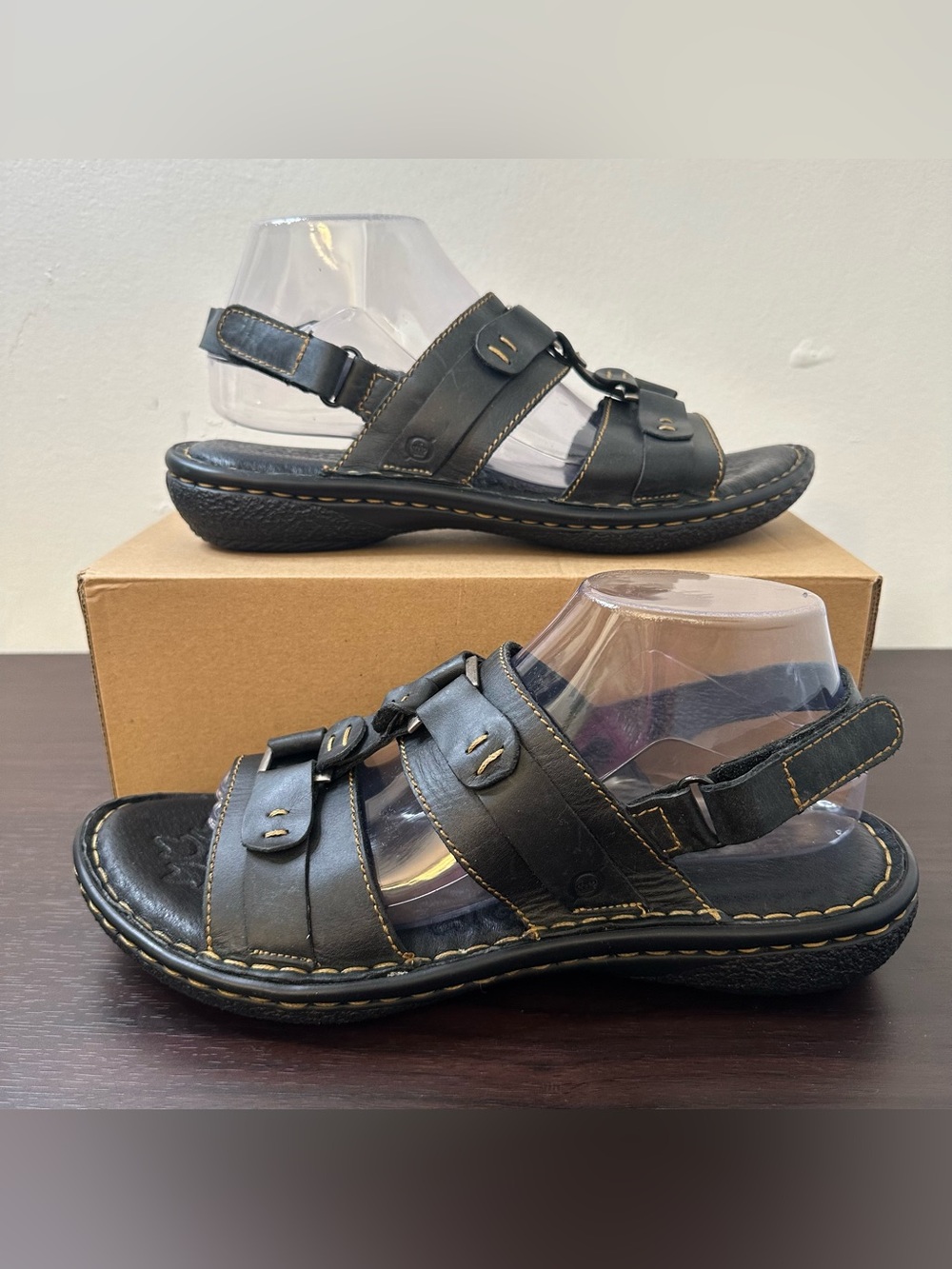 Born Black Leather Slingback Sandals Hook & Loop Adjustable Strap Women's 10